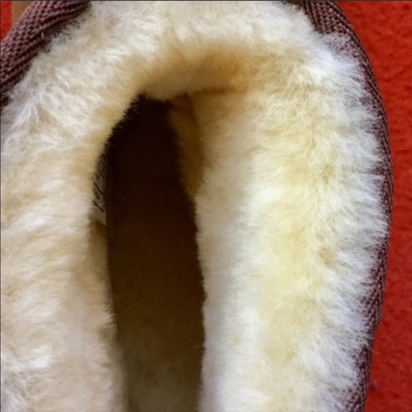 Uggs Loden Green NWOT Size 7 - Picture 12 of 16